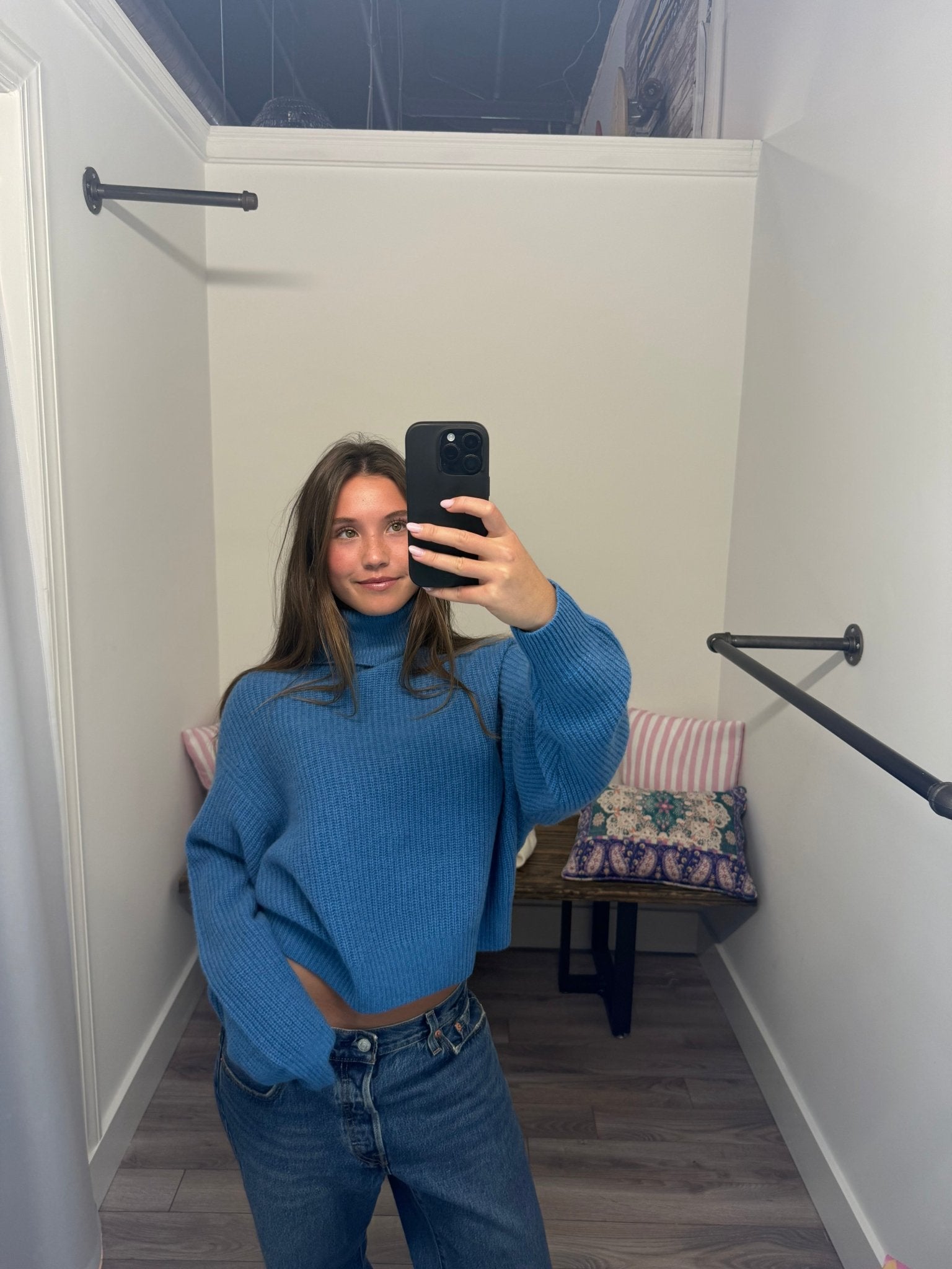 27 Miles Malibu Naia Cropped Cashmere Turtleneck - Endless Waves