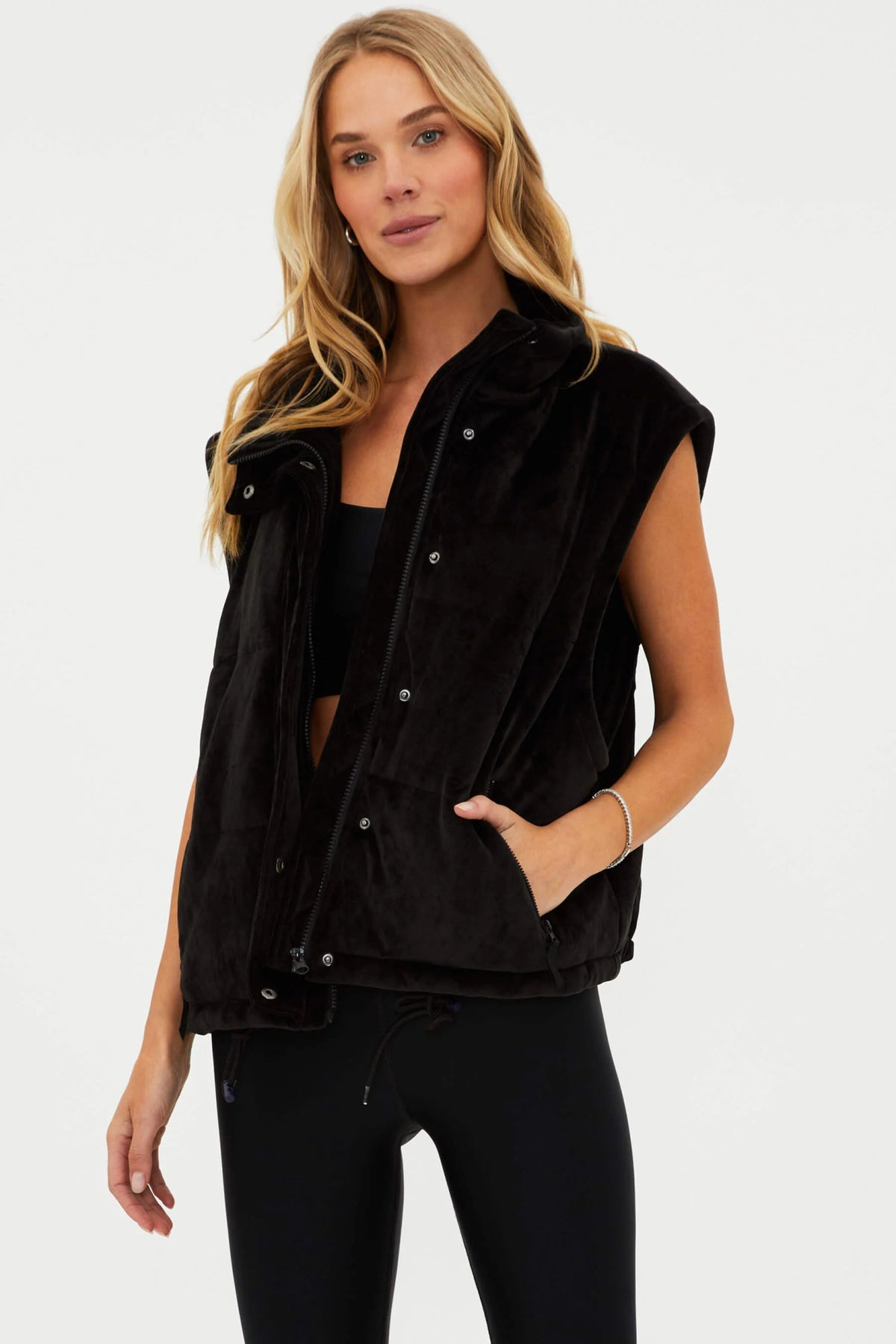 Beach Riot Kris Convertible Puffer Jacket Endless Waves