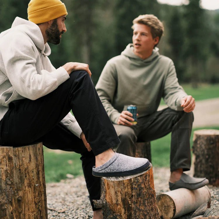 OluKai OluKai Men's Hamani Hulu Wool Mule Slippers Endless Waves