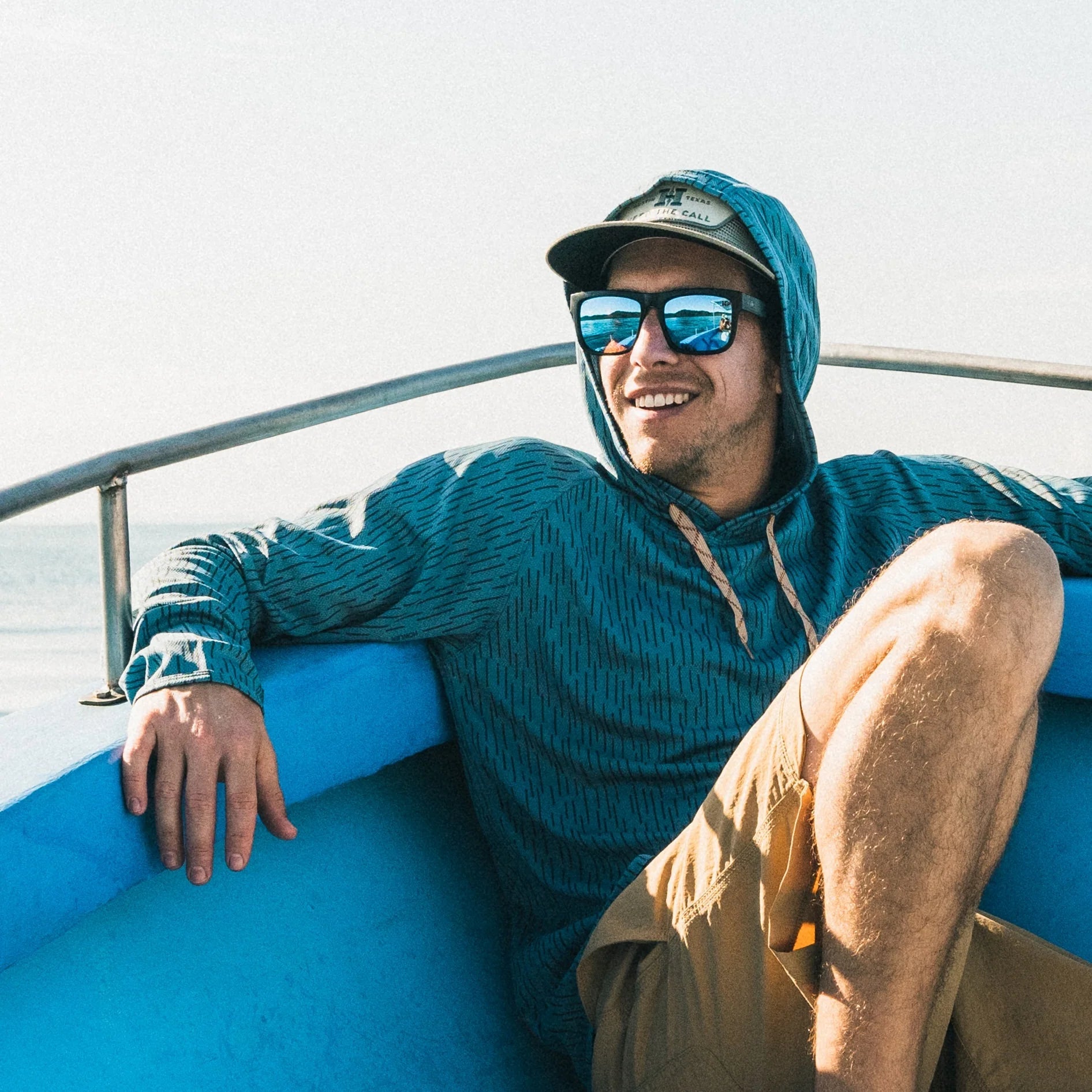 Howler Bros Loggerhead Hoodie - Endless Waves