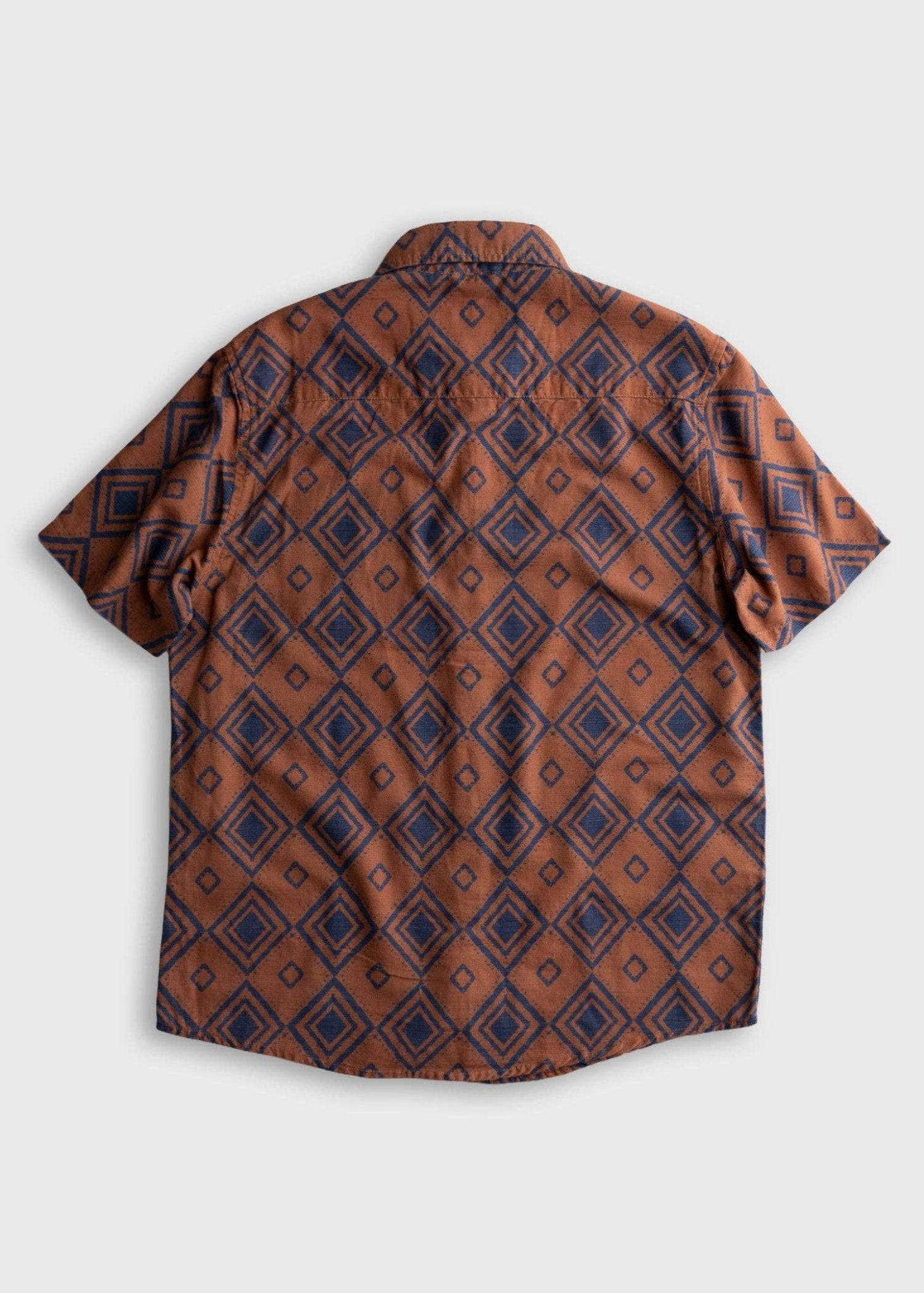 Iron & Resin Losage Shirt