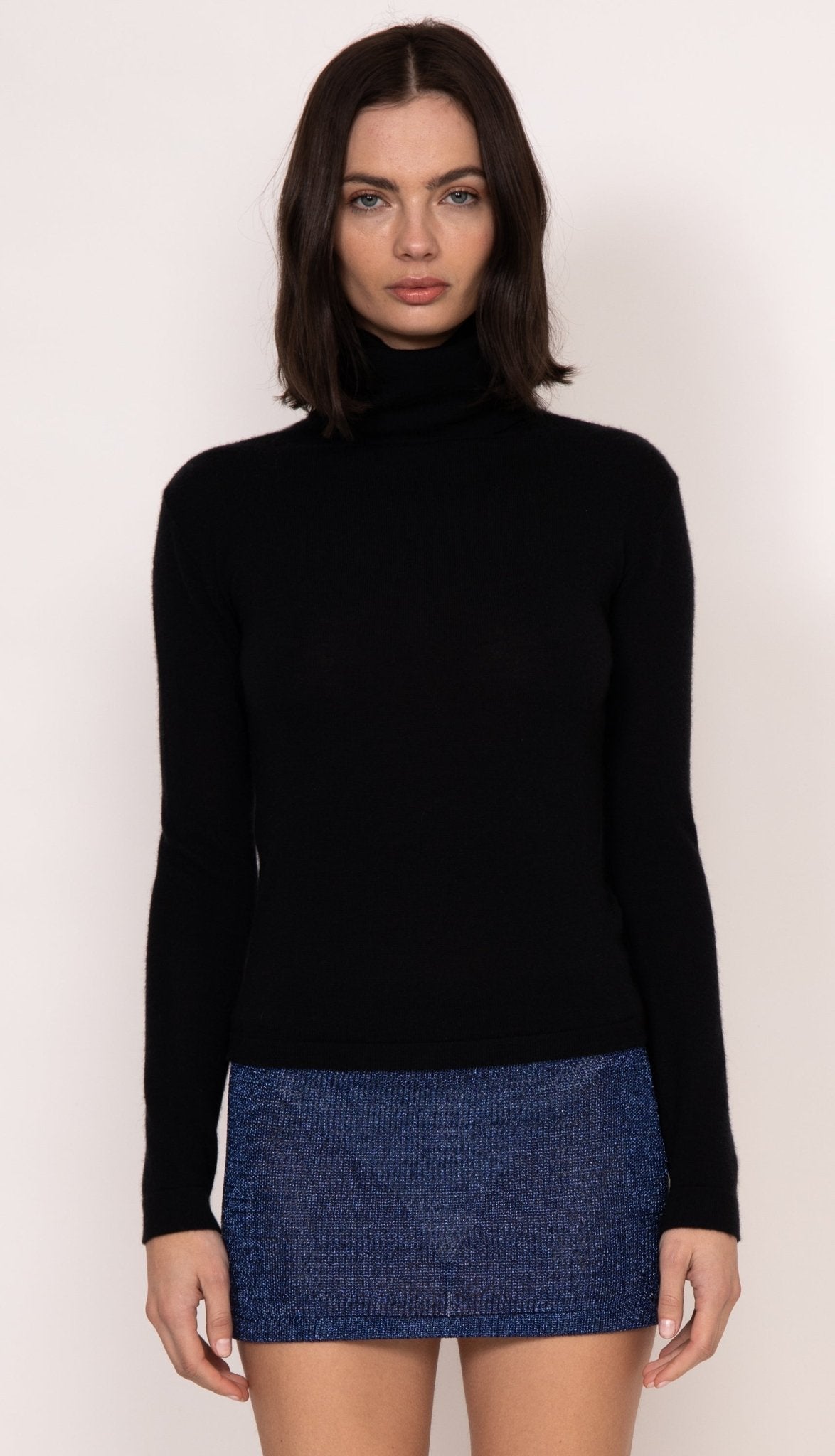 Kathryn McCarron Classic Fit 100% Cashmere Turtleneck Endless Waves