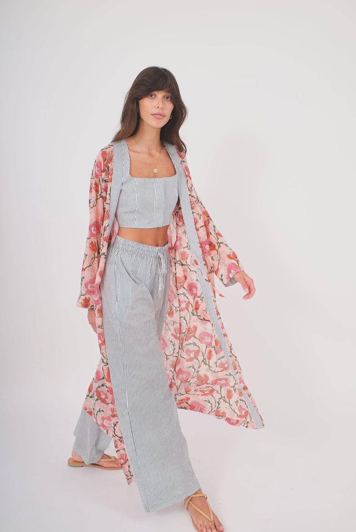 Desert Queen Desert Queen Noor Kimono Endless Waves