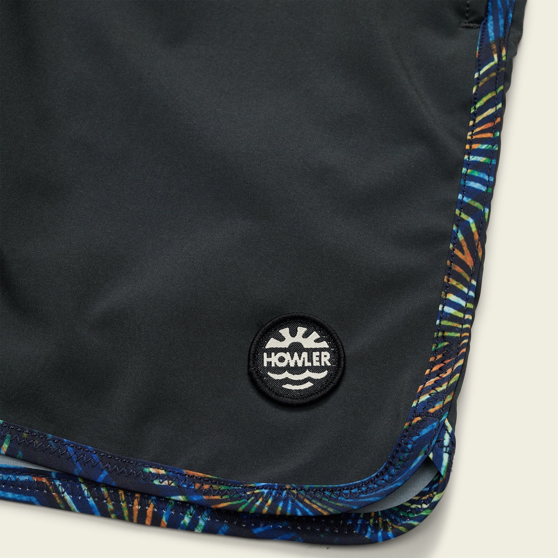 Warlock Tech Boardshorts 17" - Endless Waves