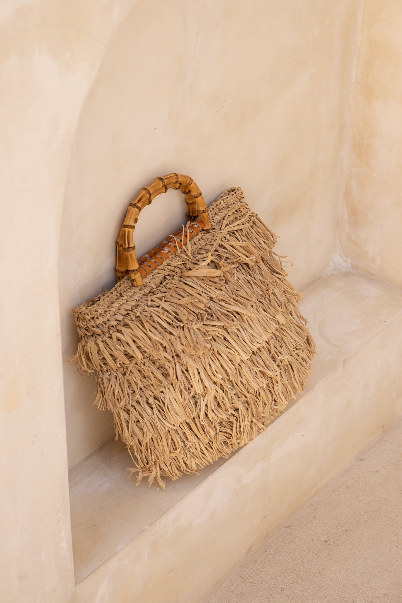 Aylin Fringe Basket Tote - Endless Waves