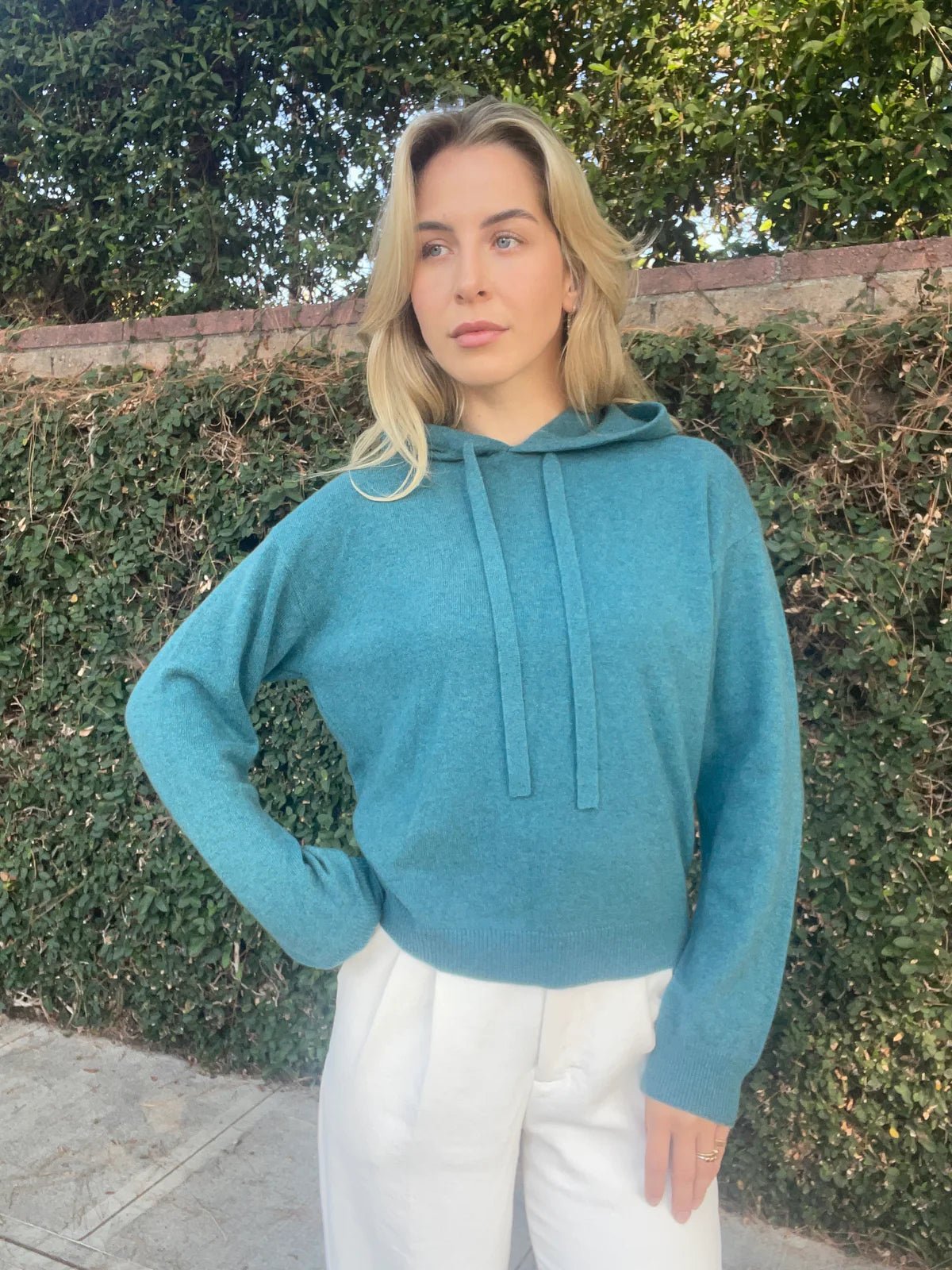 Elina Cashmere Hoodie - Endless Waves