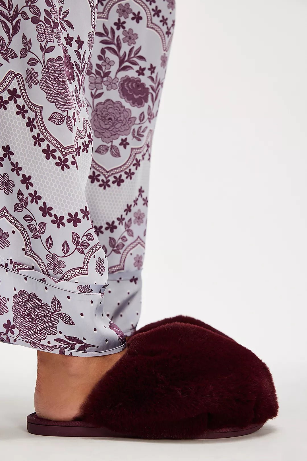 Free People Faux Fur Snowball Slippers - Endless Waves