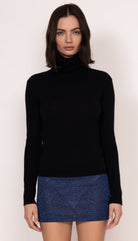 Kathryn McCarron Classic Fit 100% Cashmere Turtleneck Endless Waves