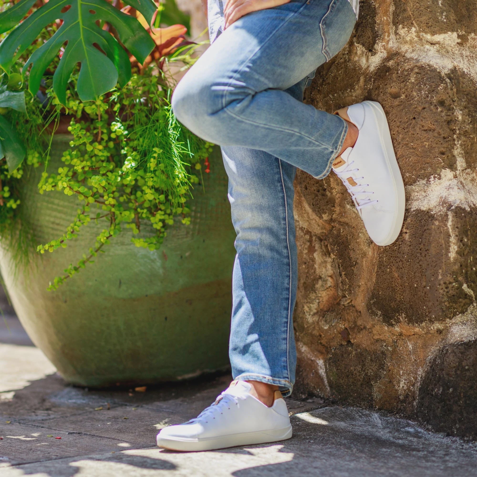 OluKai OluKai Lae‘ahi Li‘Ili Men’s Waterproof Sneakers Endless Waves