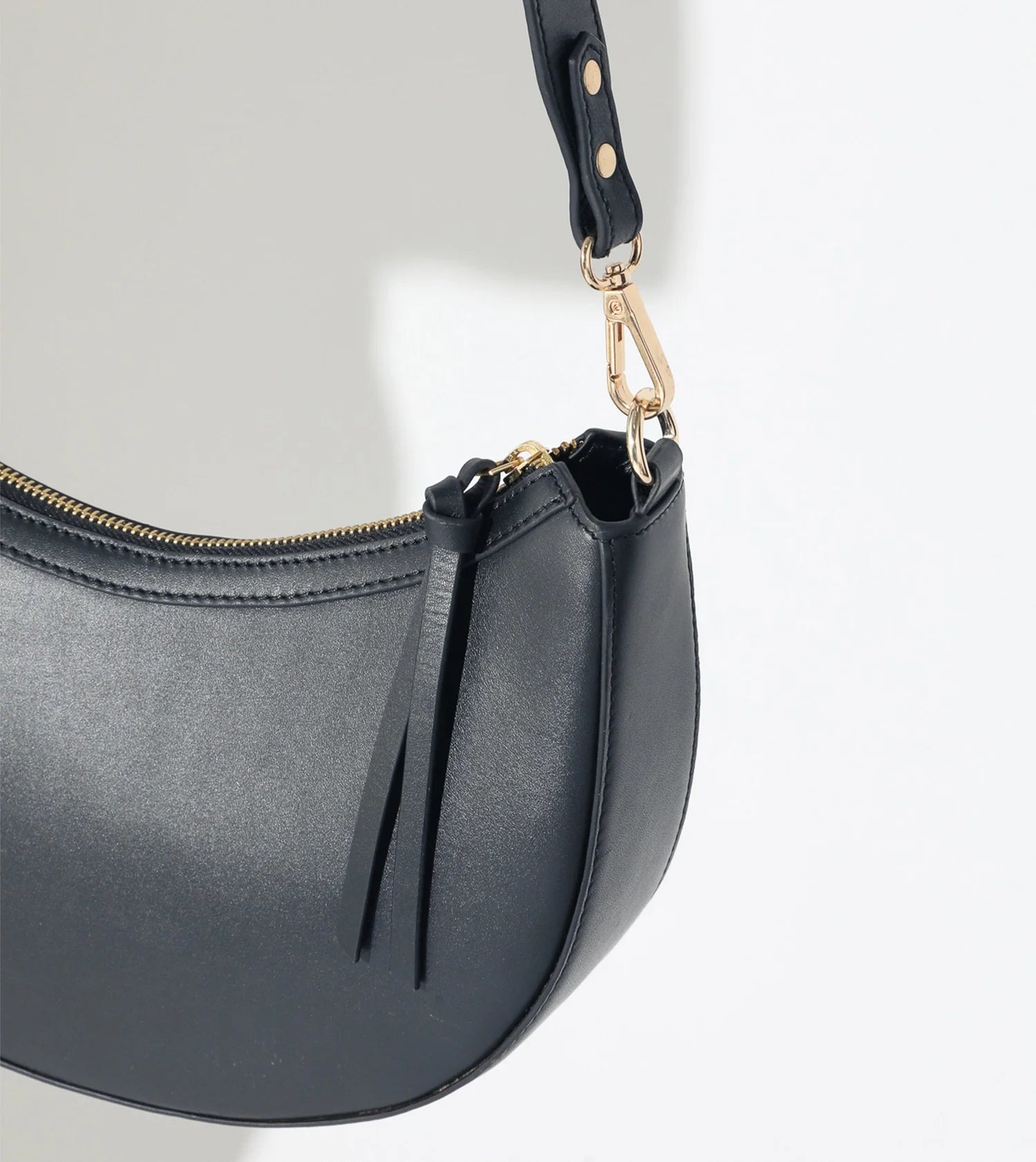 Lyon Crossbody - Endless Waves