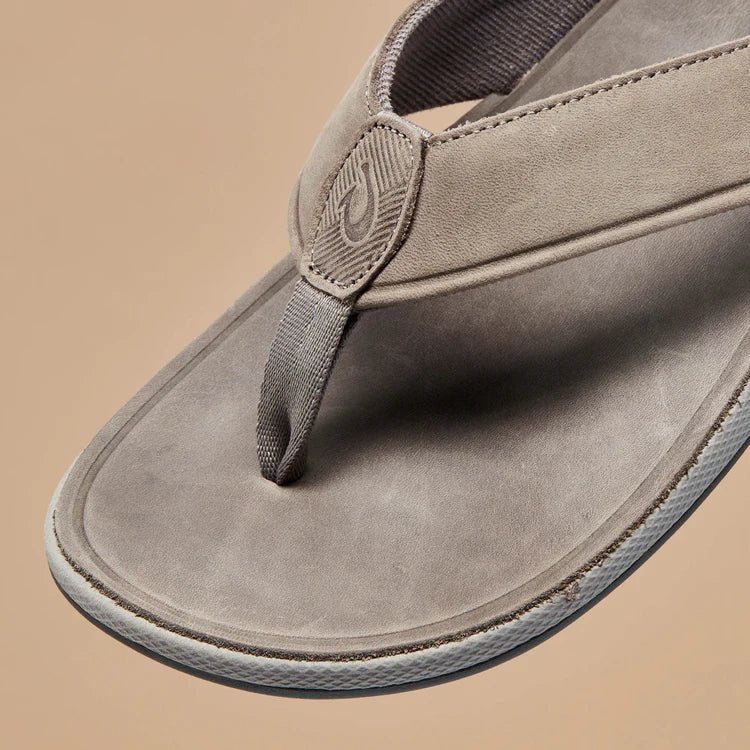 OluKai Men's Tuahine Waterproof Leather Sandals - Endless Waves
