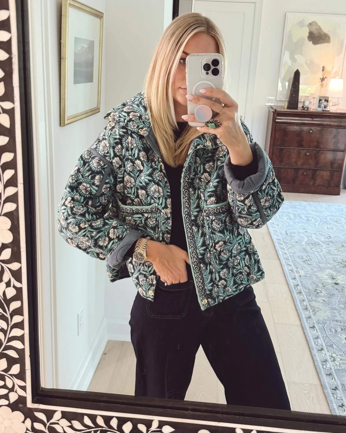 Selfie of Omika founded in the Karima Jacket in colorway Margo Brook. Available at Endless Waves now 50% off.