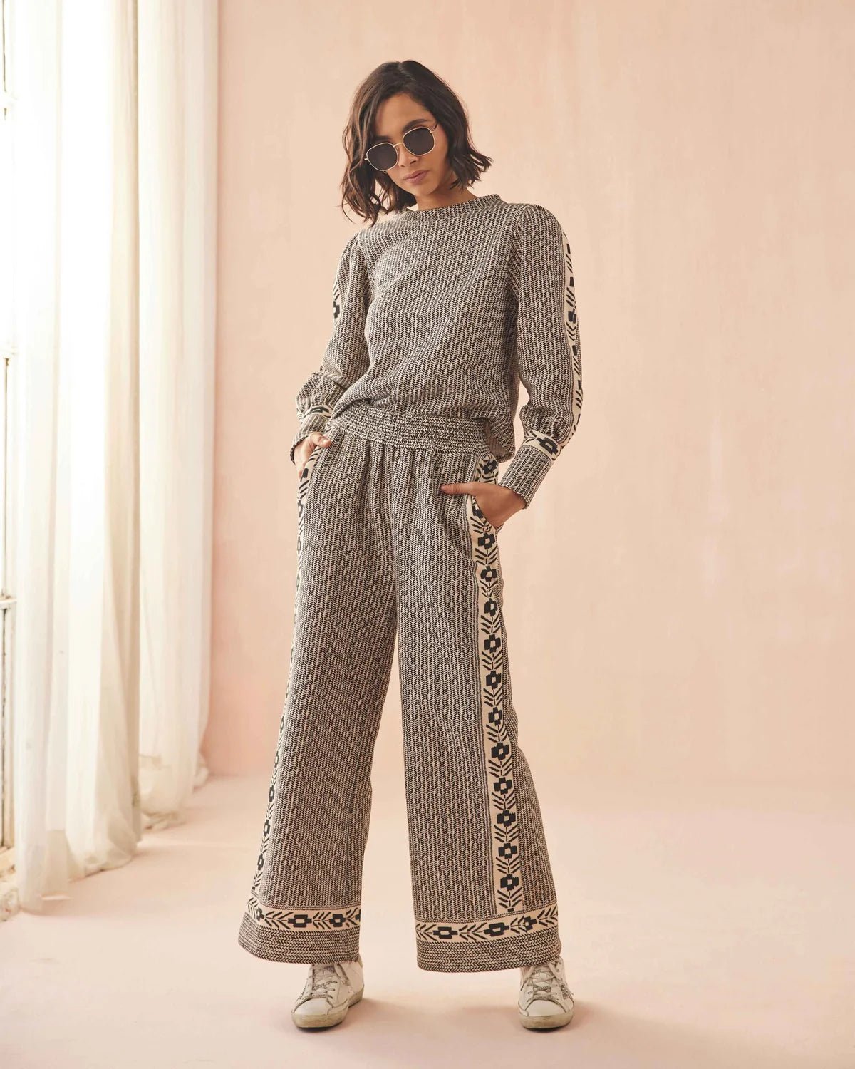 Omika Lydia Sweatshirt Endless Waves