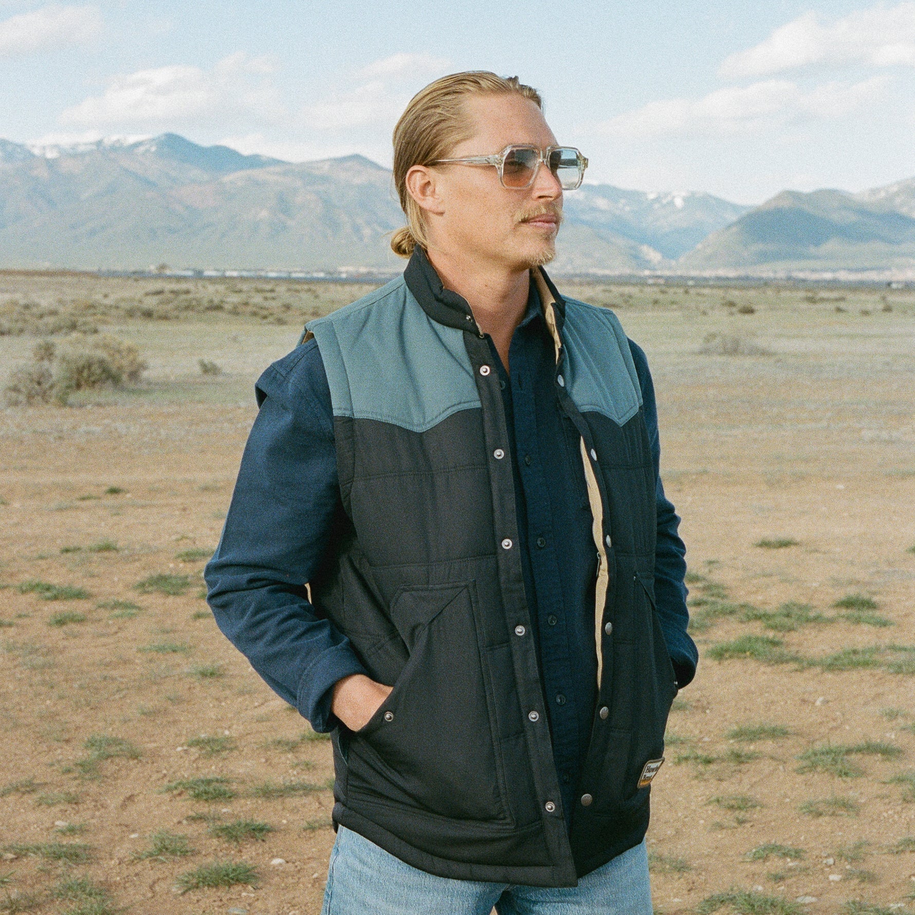 Howler Bros Howler Bros Rounder Vest Endless Waves