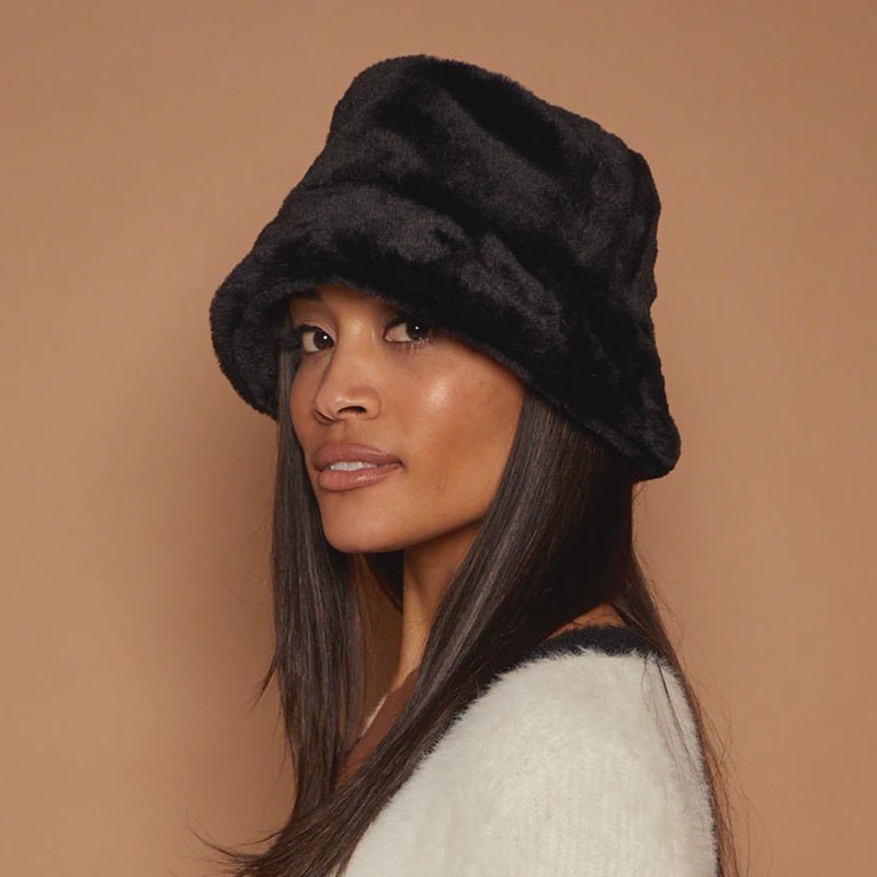 Eugenia Kim Yuki Bucket Hat Endless Waves